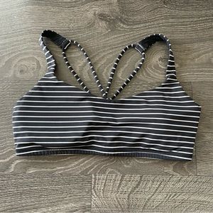 Lululemon Free to Be Bra